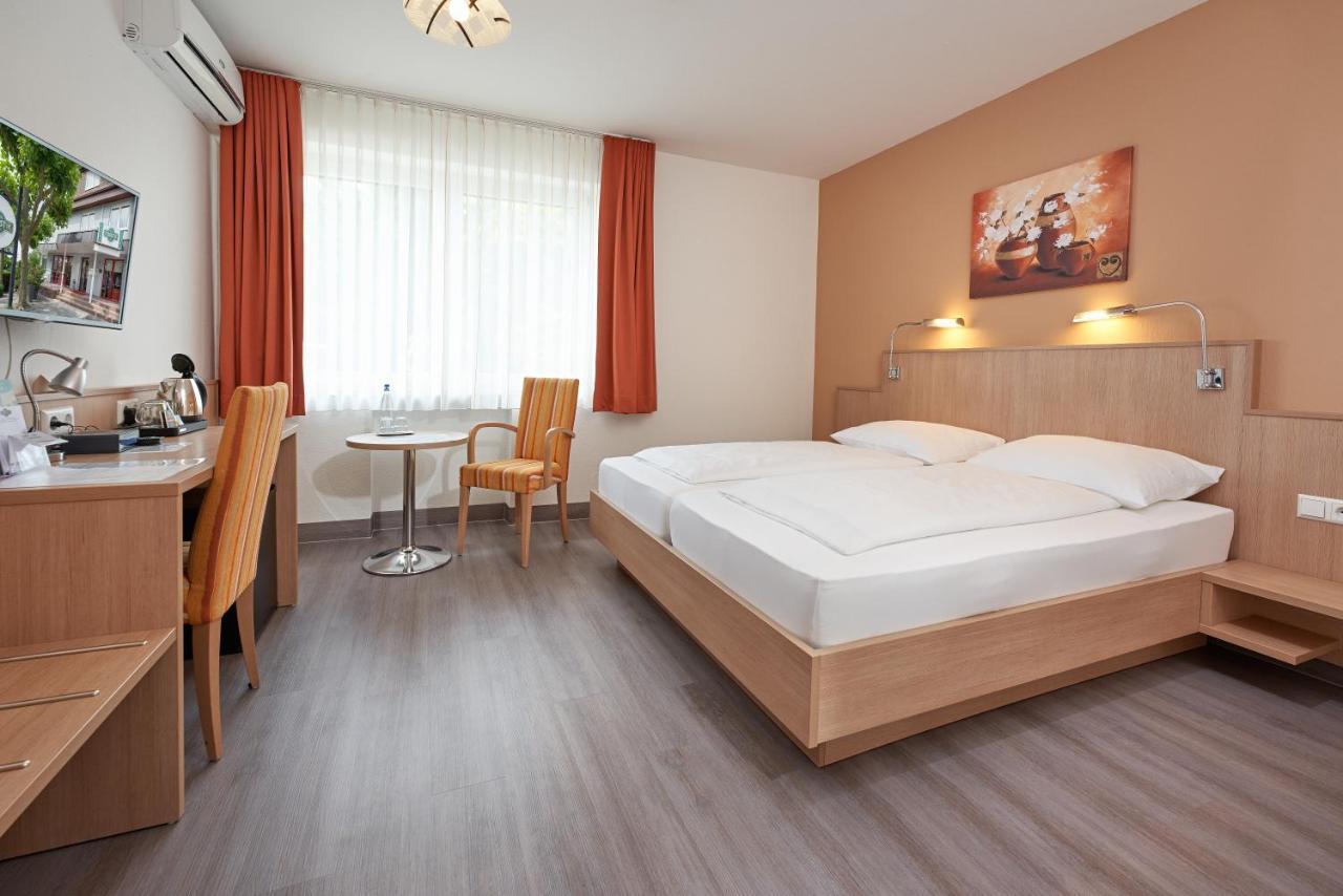 Hotel Touristik Neuenburg am Rhein Exterior foto